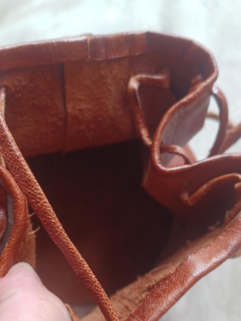 Handmade Leather Pouch - Picture 12 of 15